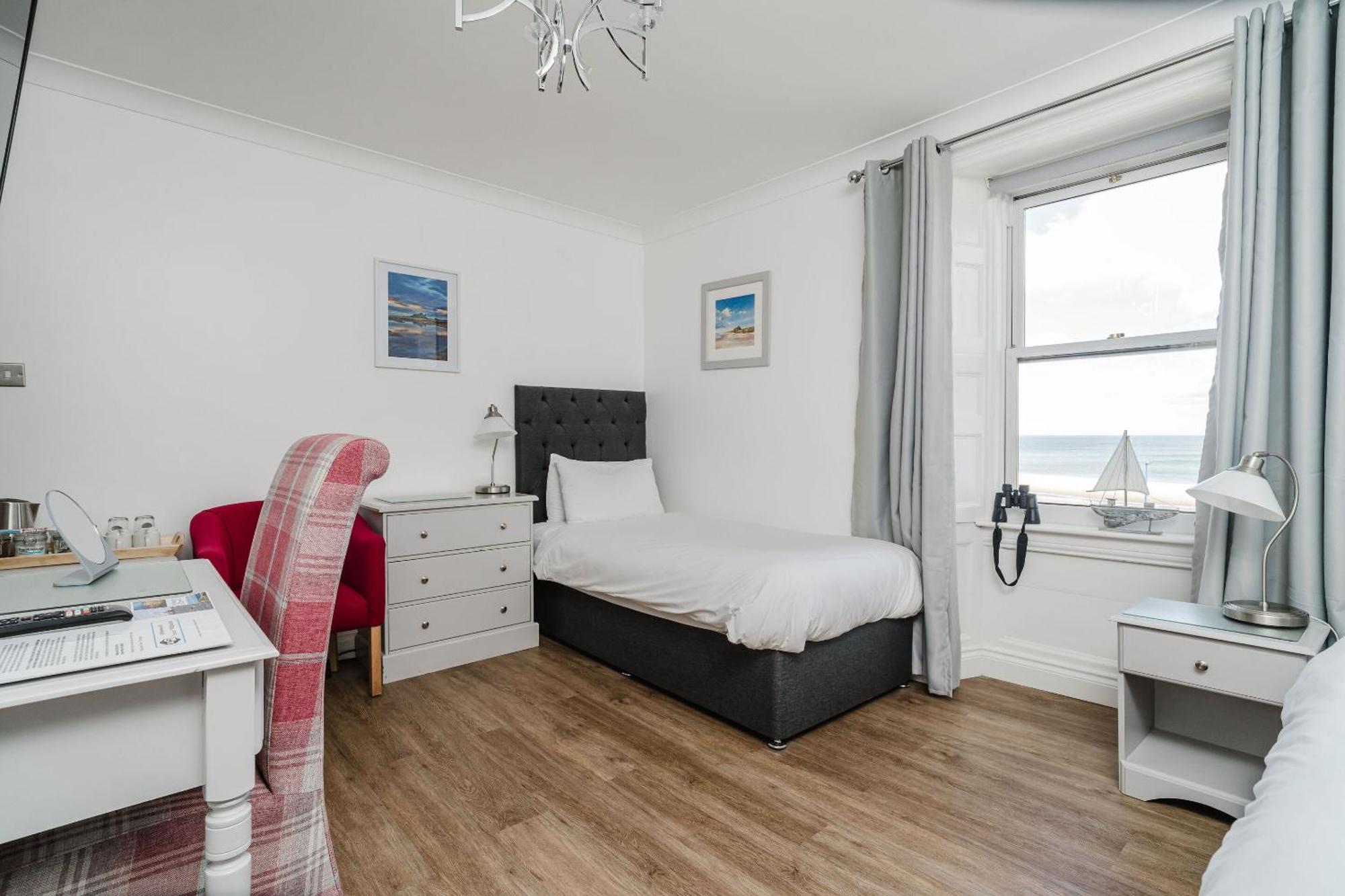 The Roxburgh Guest Accommodation Berwick-upon-Tweed Habitación foto